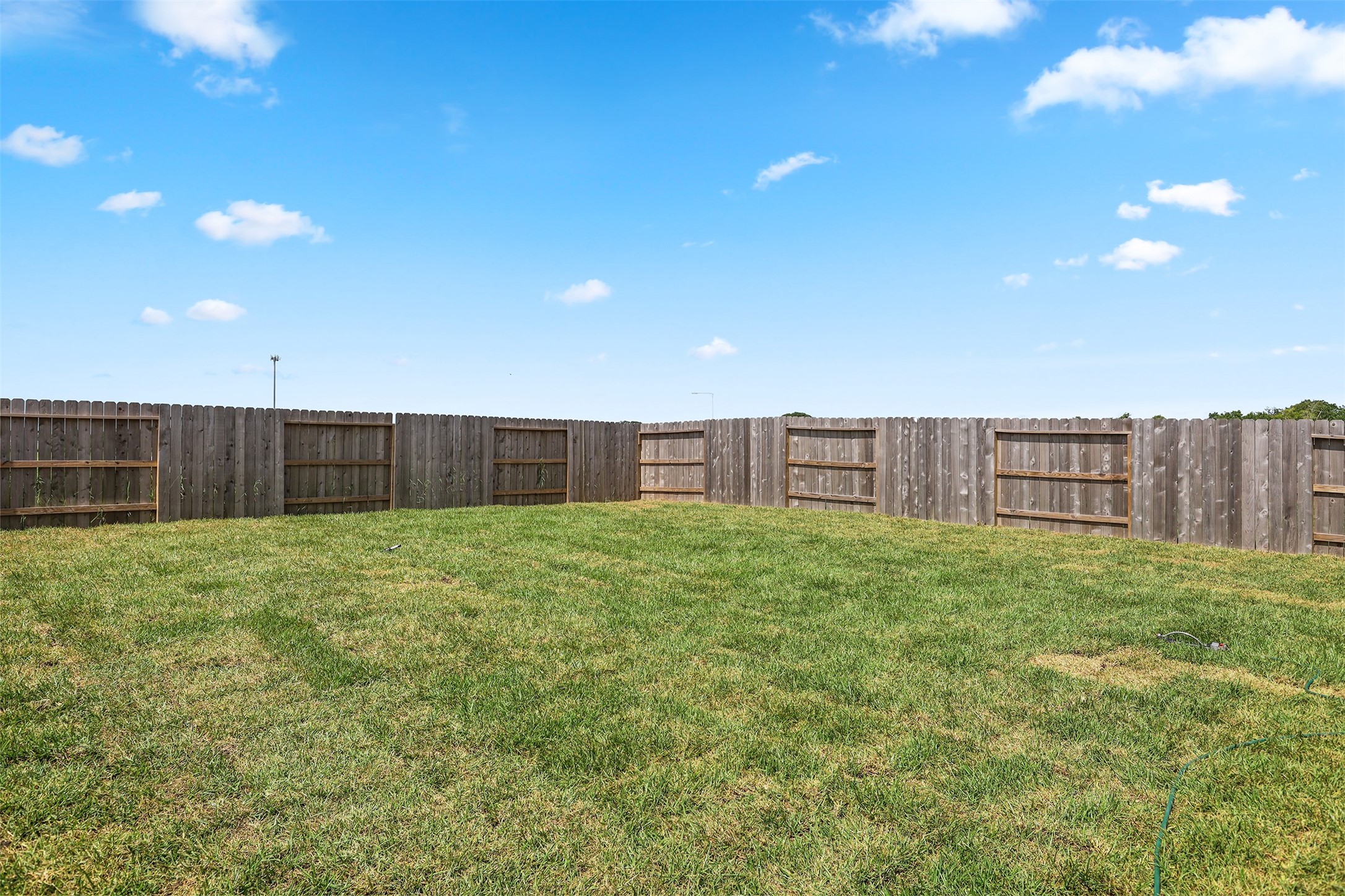 14213 Freeboard Drive Property Photo 23
