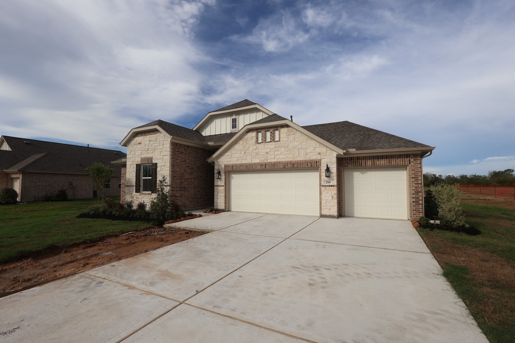 216 Dunovant Drive Property Photo 7