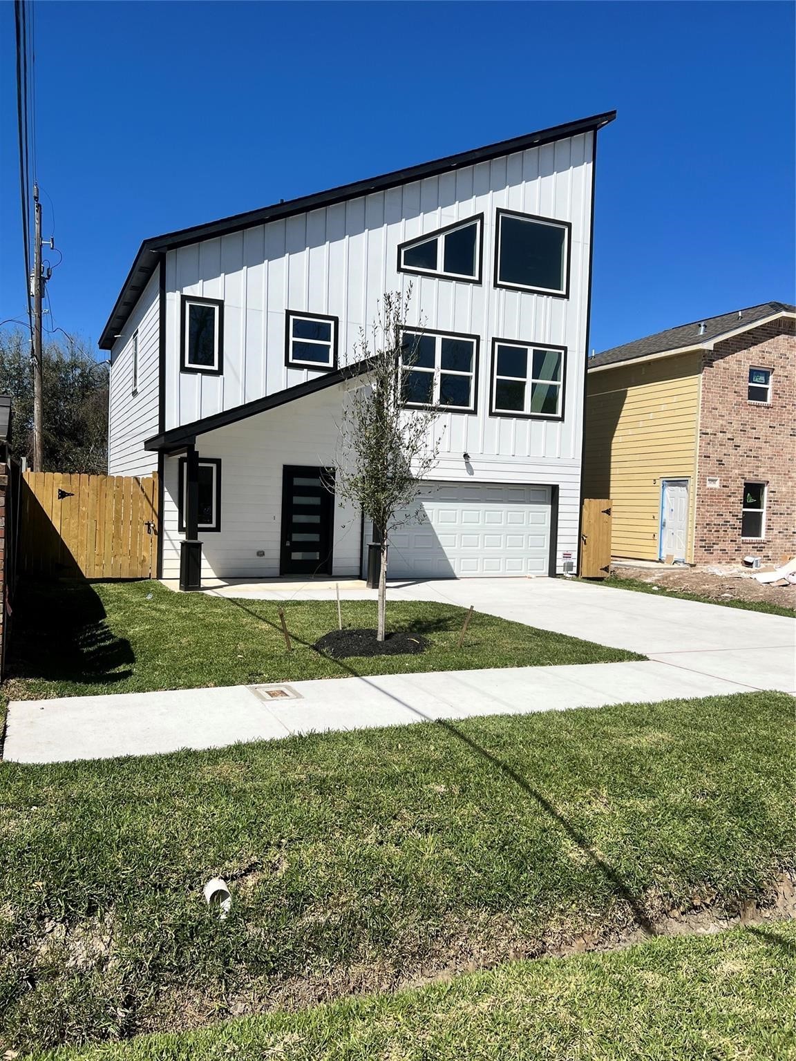 14706 Ohara Drive Property Photo 1