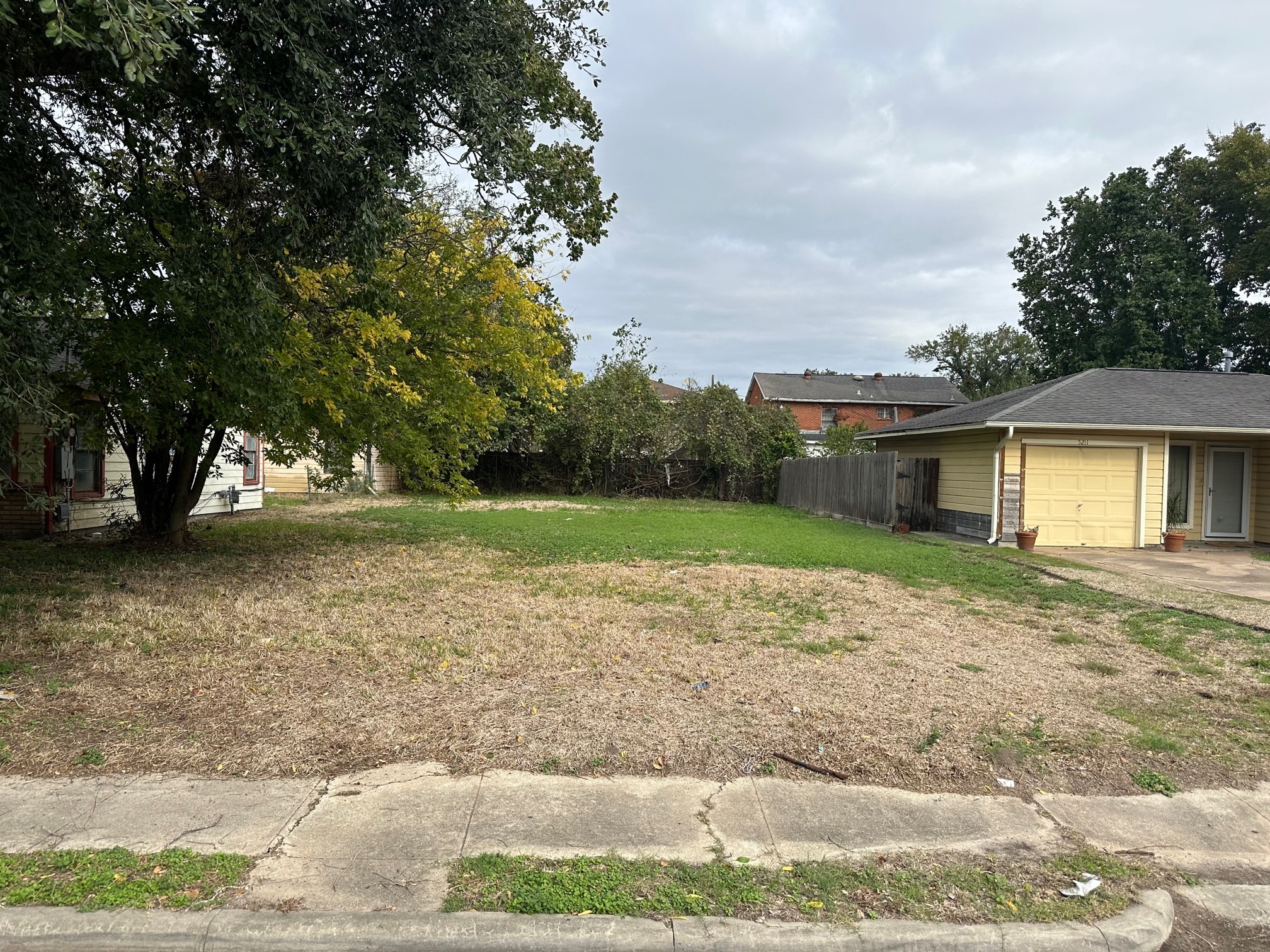 5207 Arapahoe Street Property Photo 1