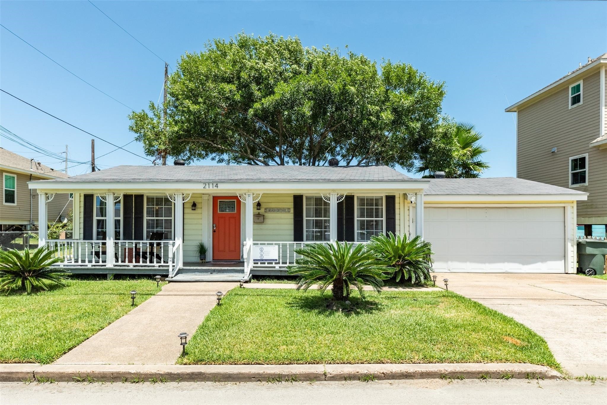 2114 57th Street Property Photo 1