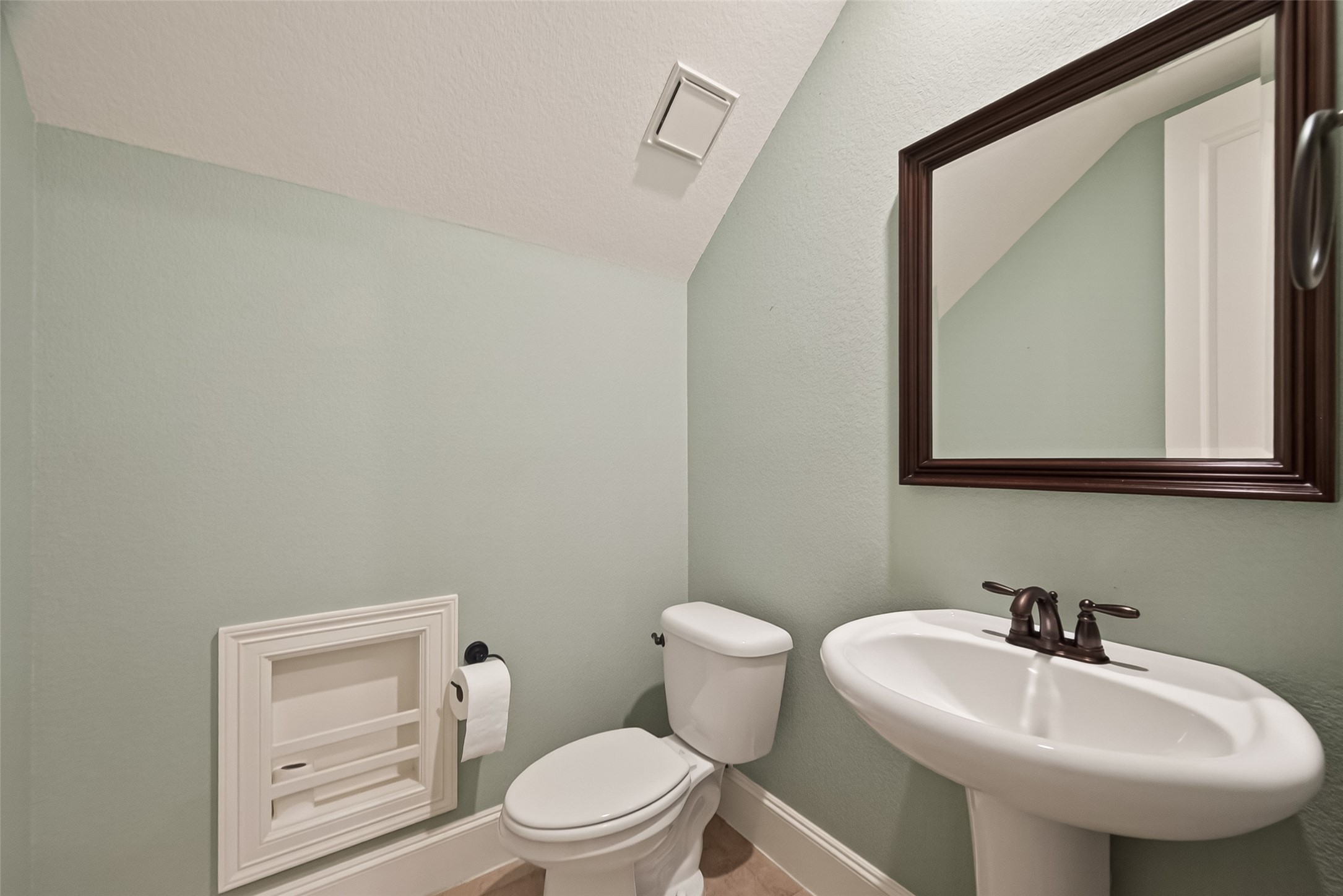 4204 Eli Street A Property Photo 23