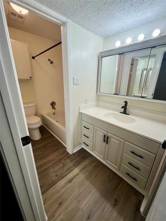 1500 Bay Area Boulevard 256 Property Photo 8