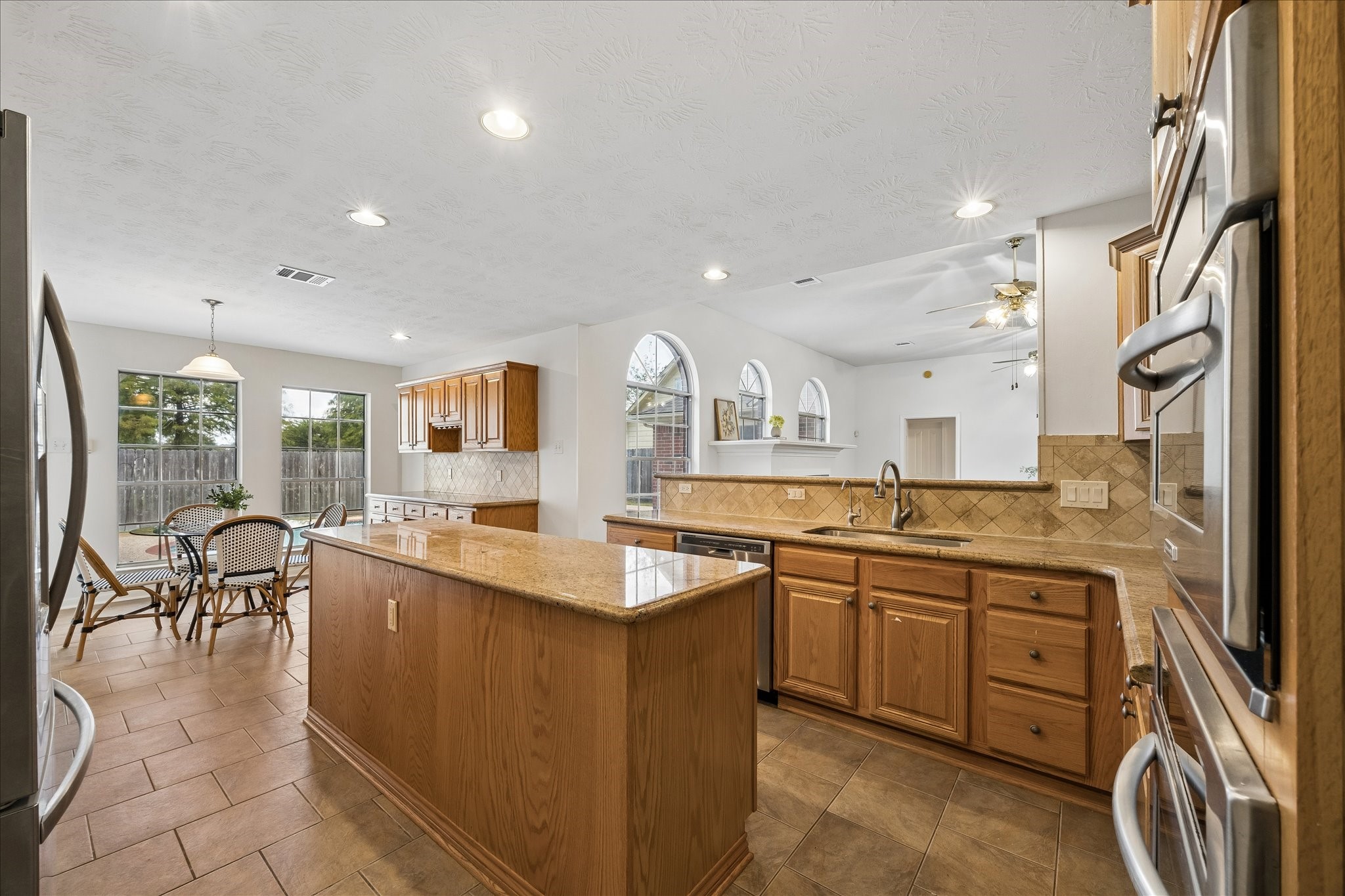 3316 Windfern Property Photo 9