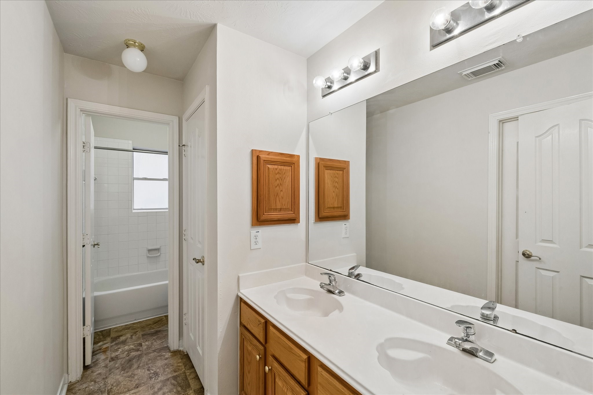 3316 Windfern Property Photo 16