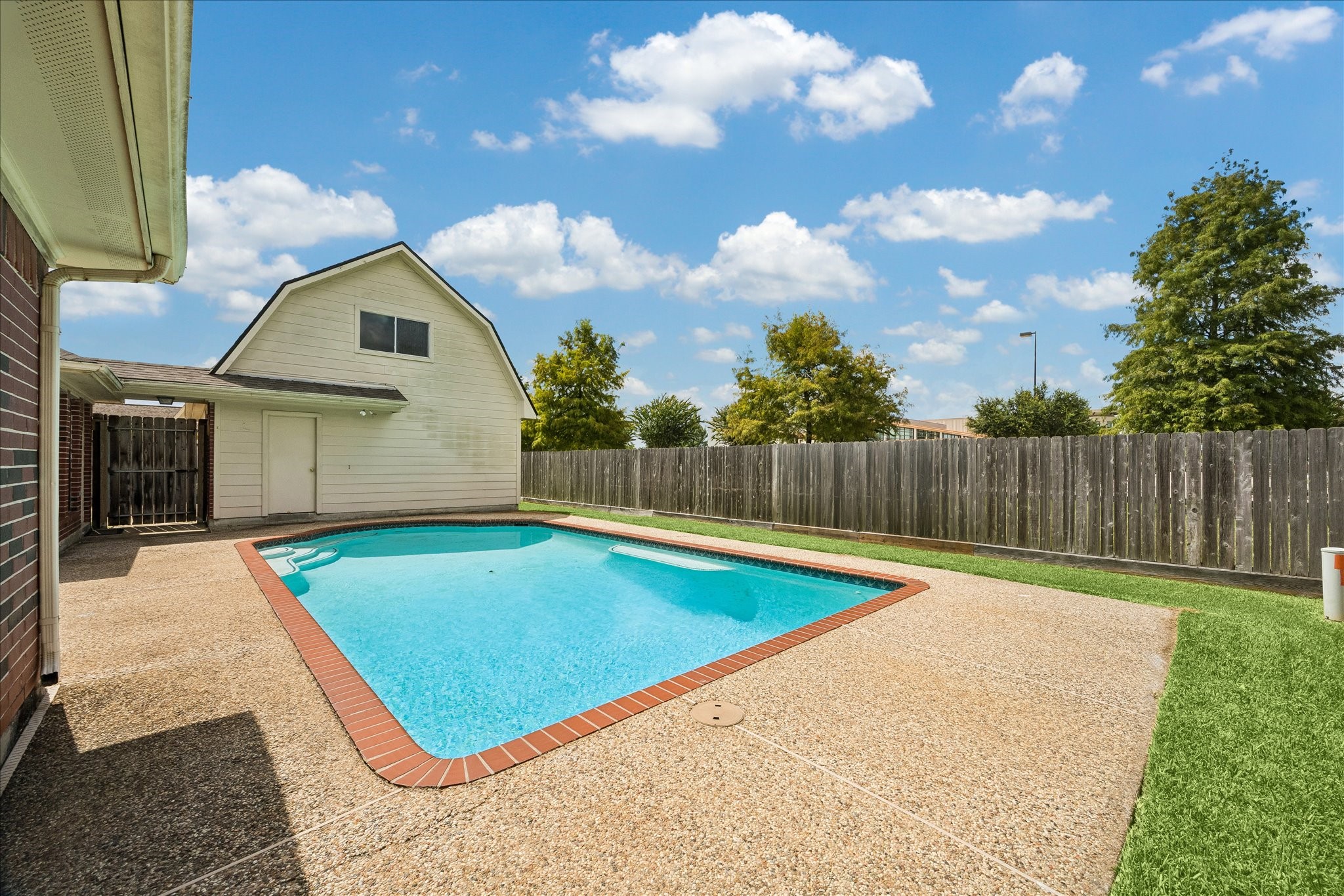 3316 Windfern Property Photo 24