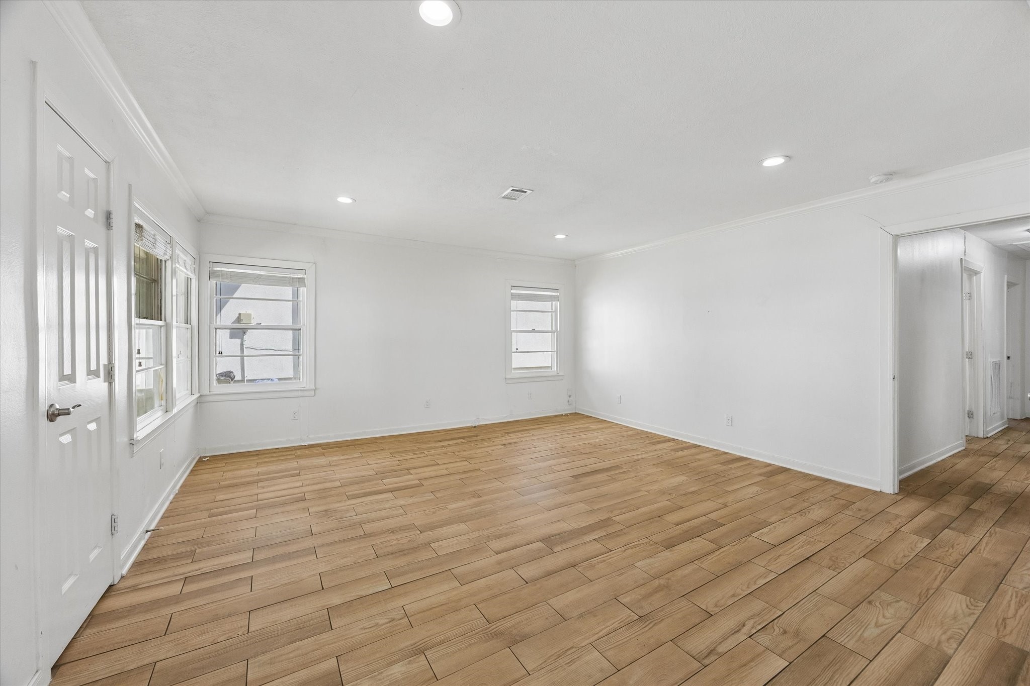 5119 Patrick Henry Property Photo 11