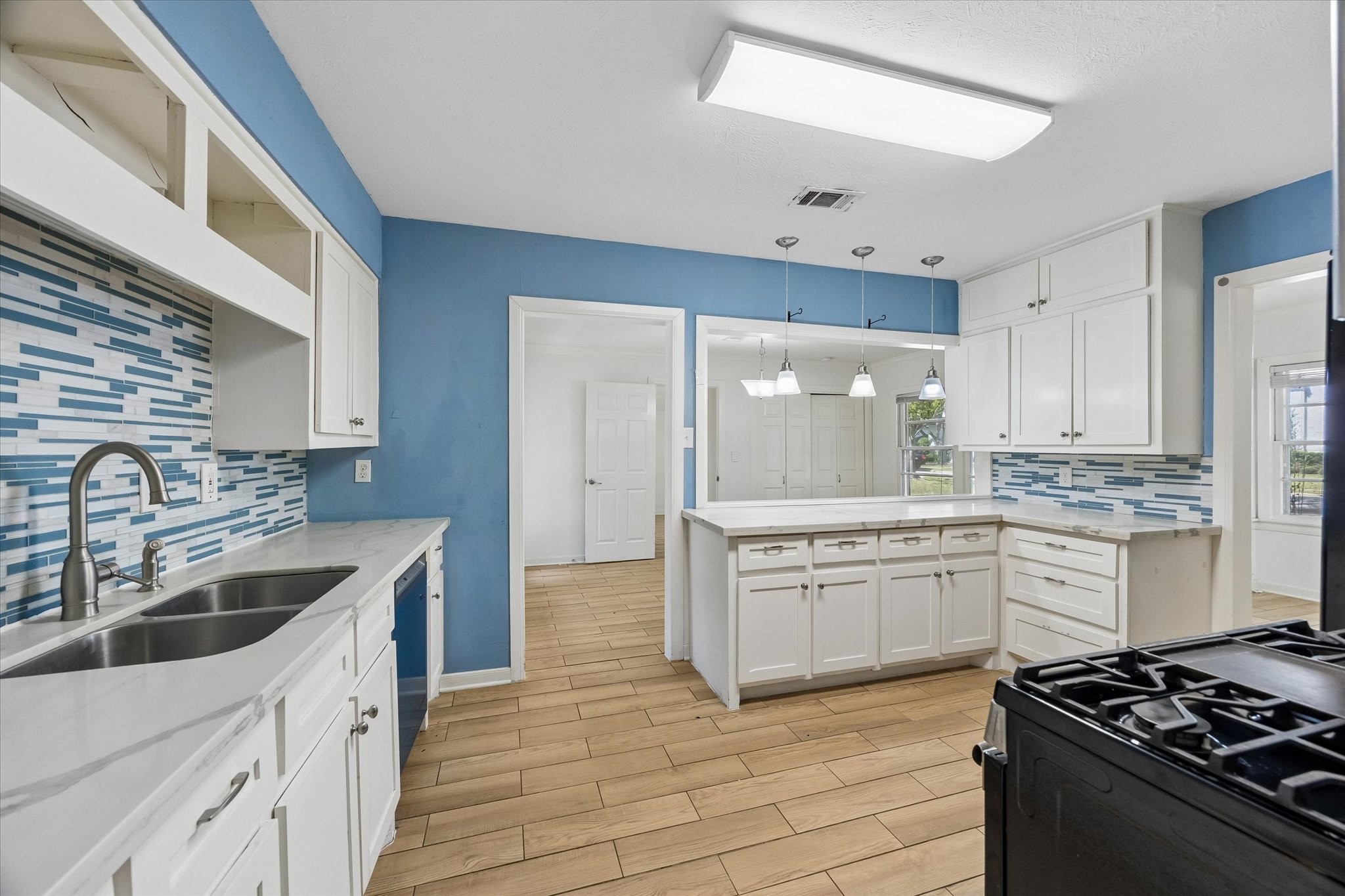 5119 Patrick Henry Property Photo 13