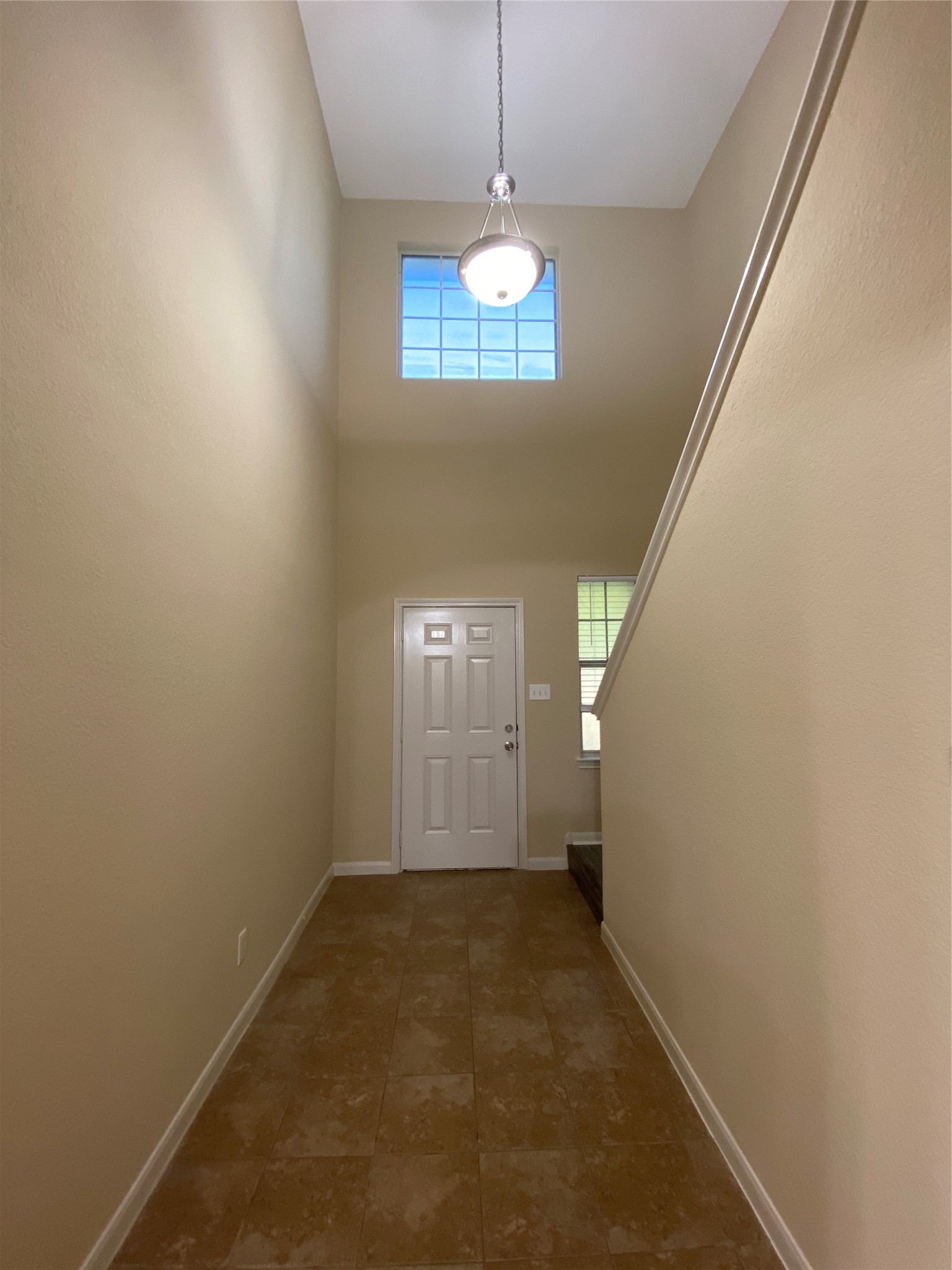 4903 Summer Ridge Drive Property Photo 3