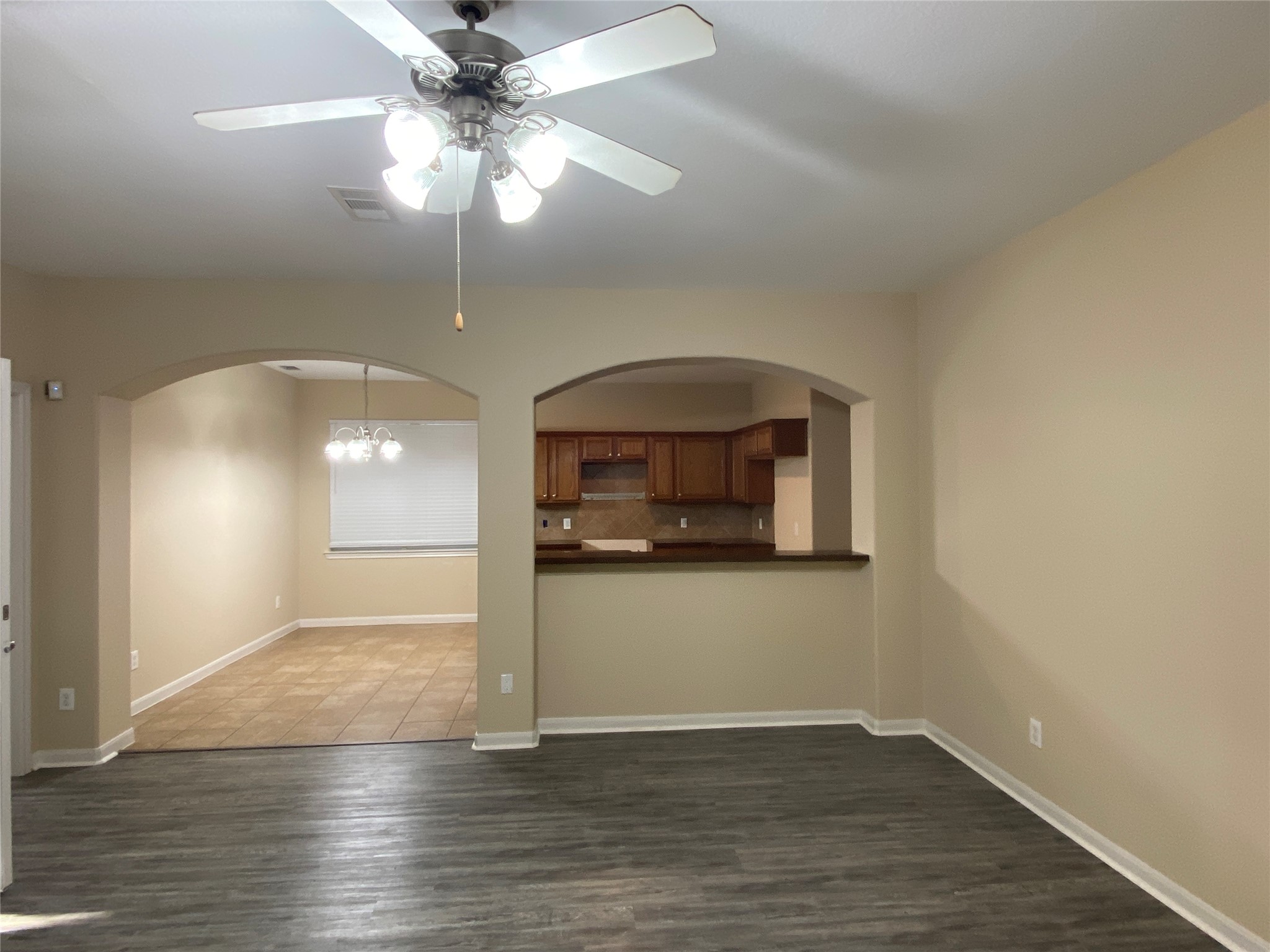 4903 Summer Ridge Drive Property Photo 4
