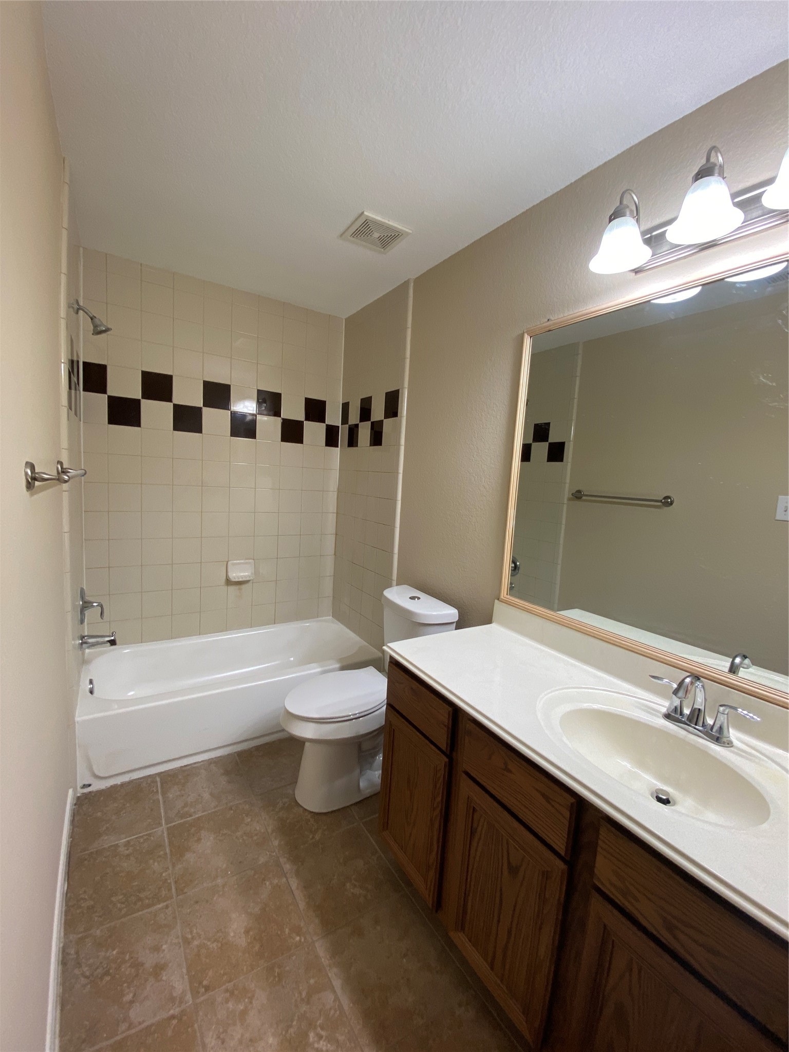 4903 Summer Ridge Drive Property Photo 24