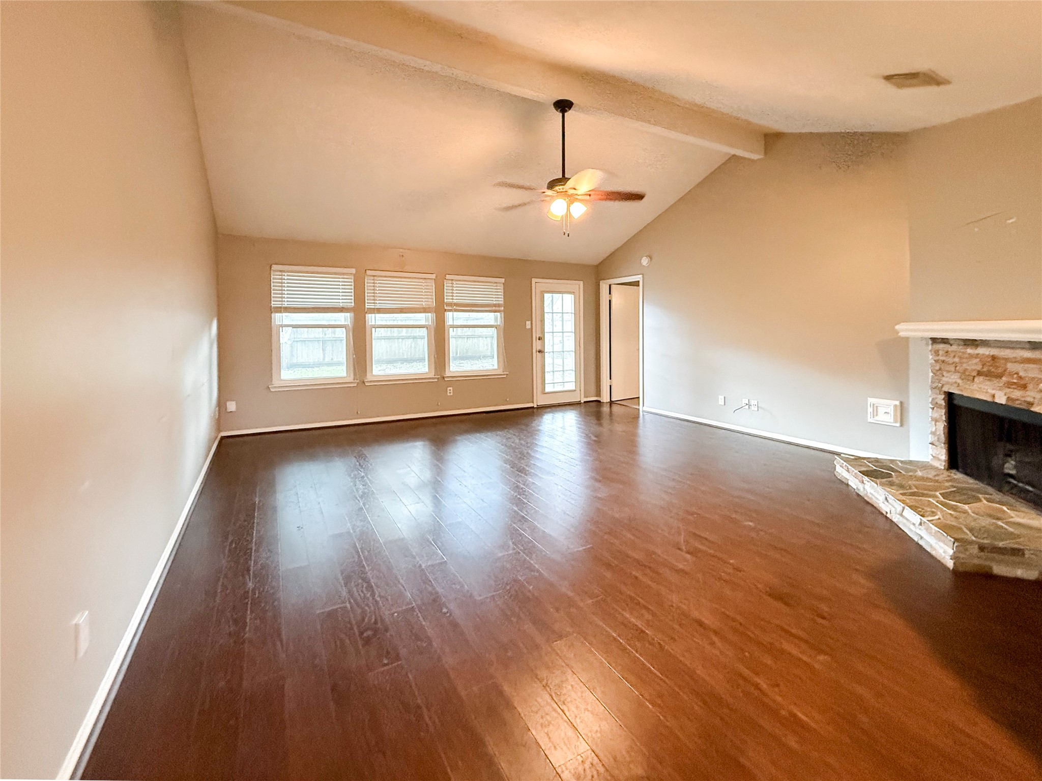 15815 Pilgrim Hall Drive Property Photo 7