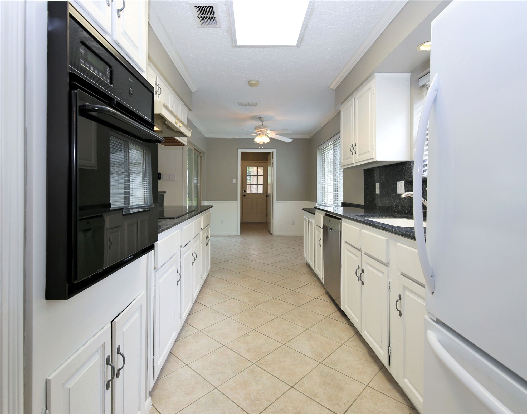 2315 Eaglerock Property Photo 11