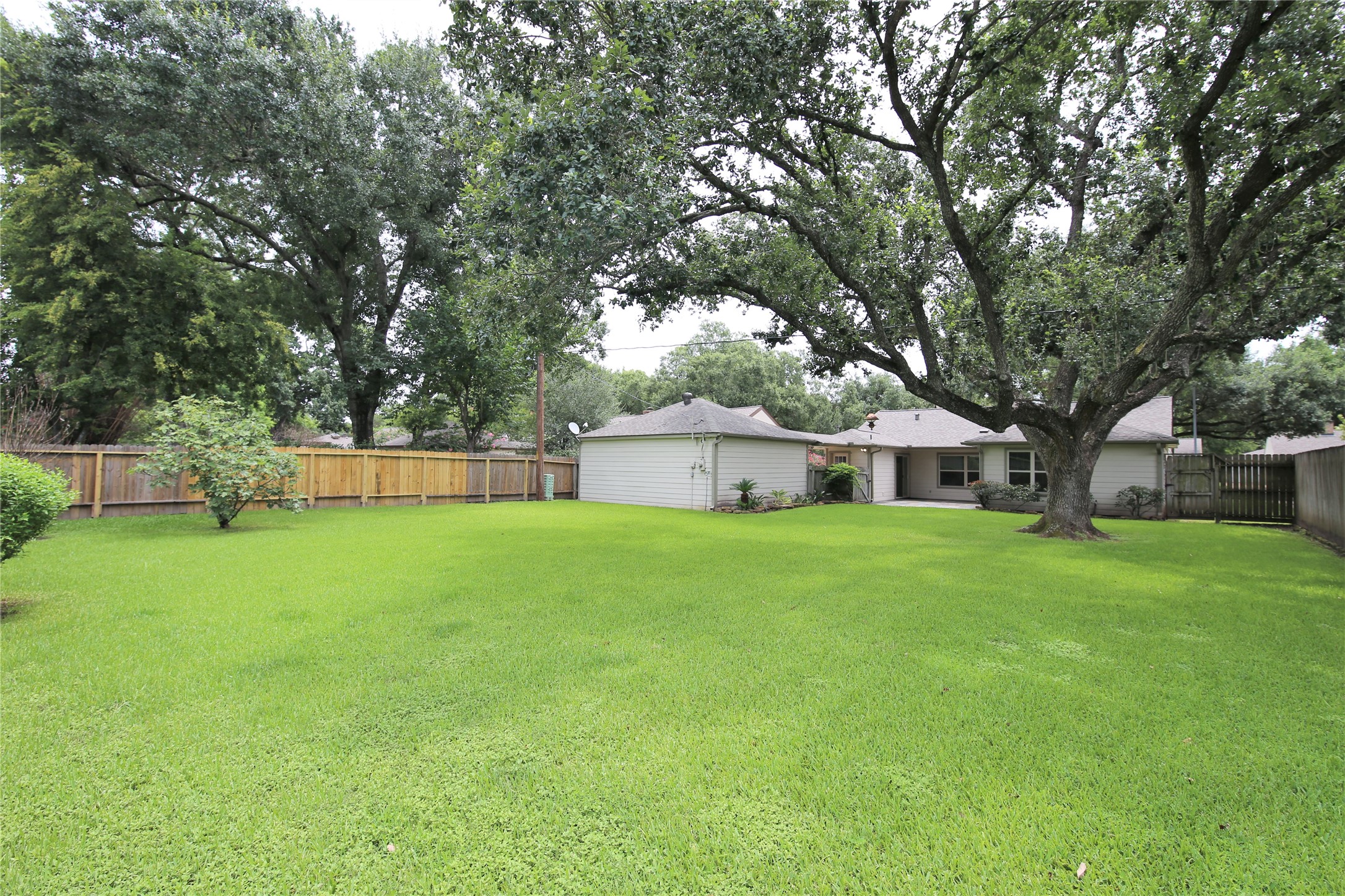 2315 Eaglerock Property Photo 25