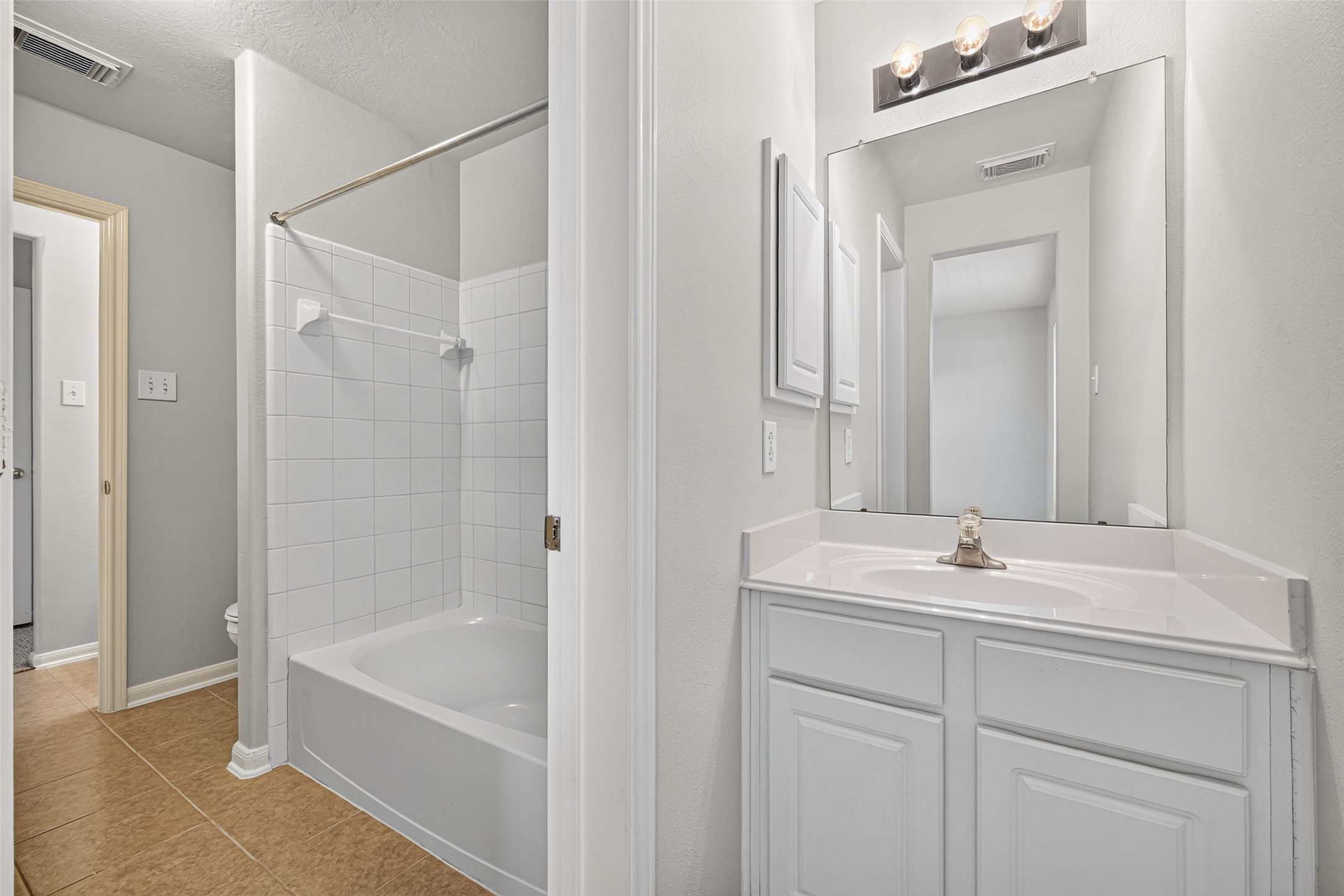 4103 Dusty Ridge Court Property Photo 18
