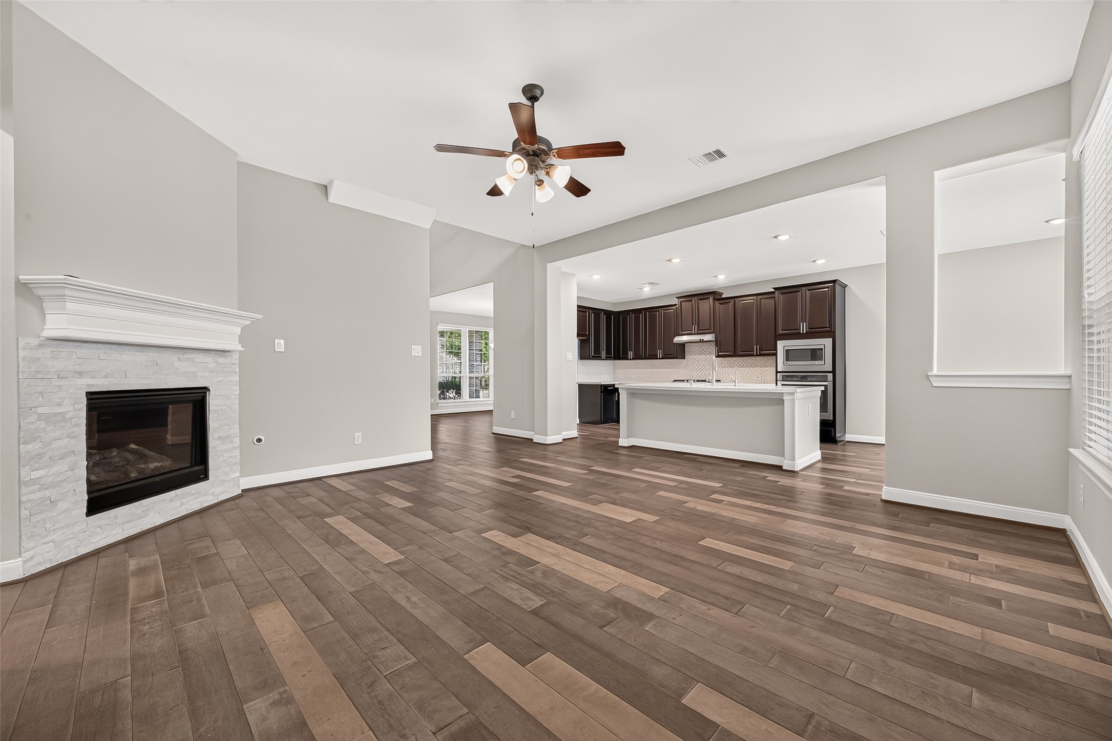 11611 Arbirlot Drive Property Photo 10