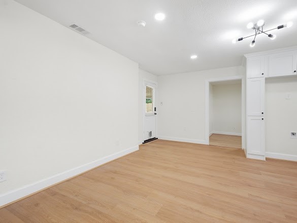 2418 Huntington Drive Property Photo 26
