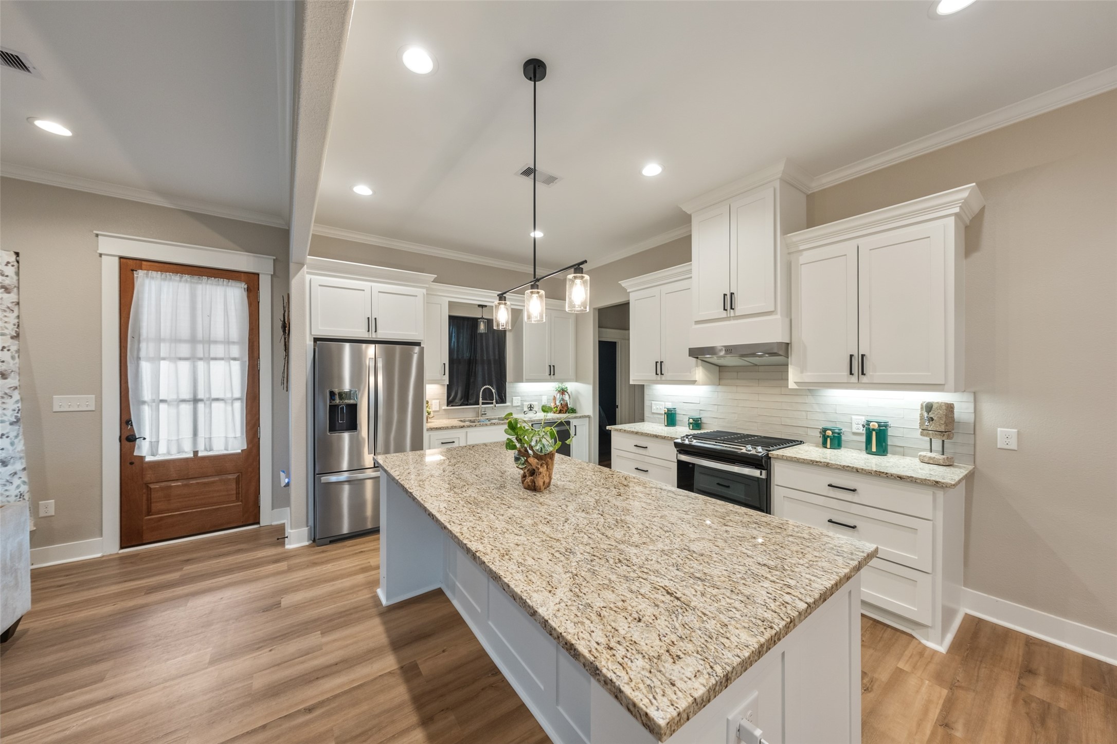 60 Bluegill Drive Property Photo 8