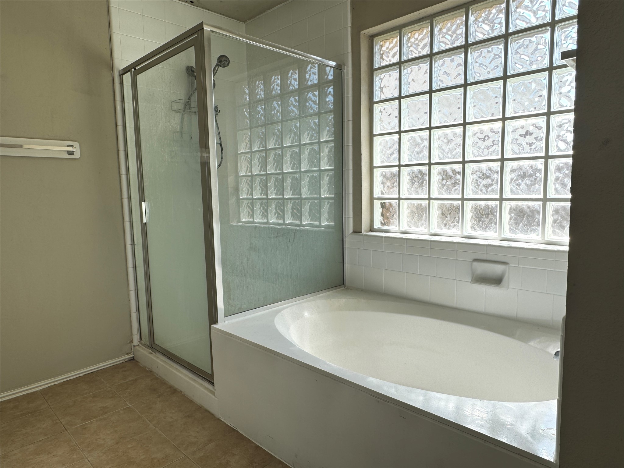 5007 Chase Mountain Drive Property Photo 8