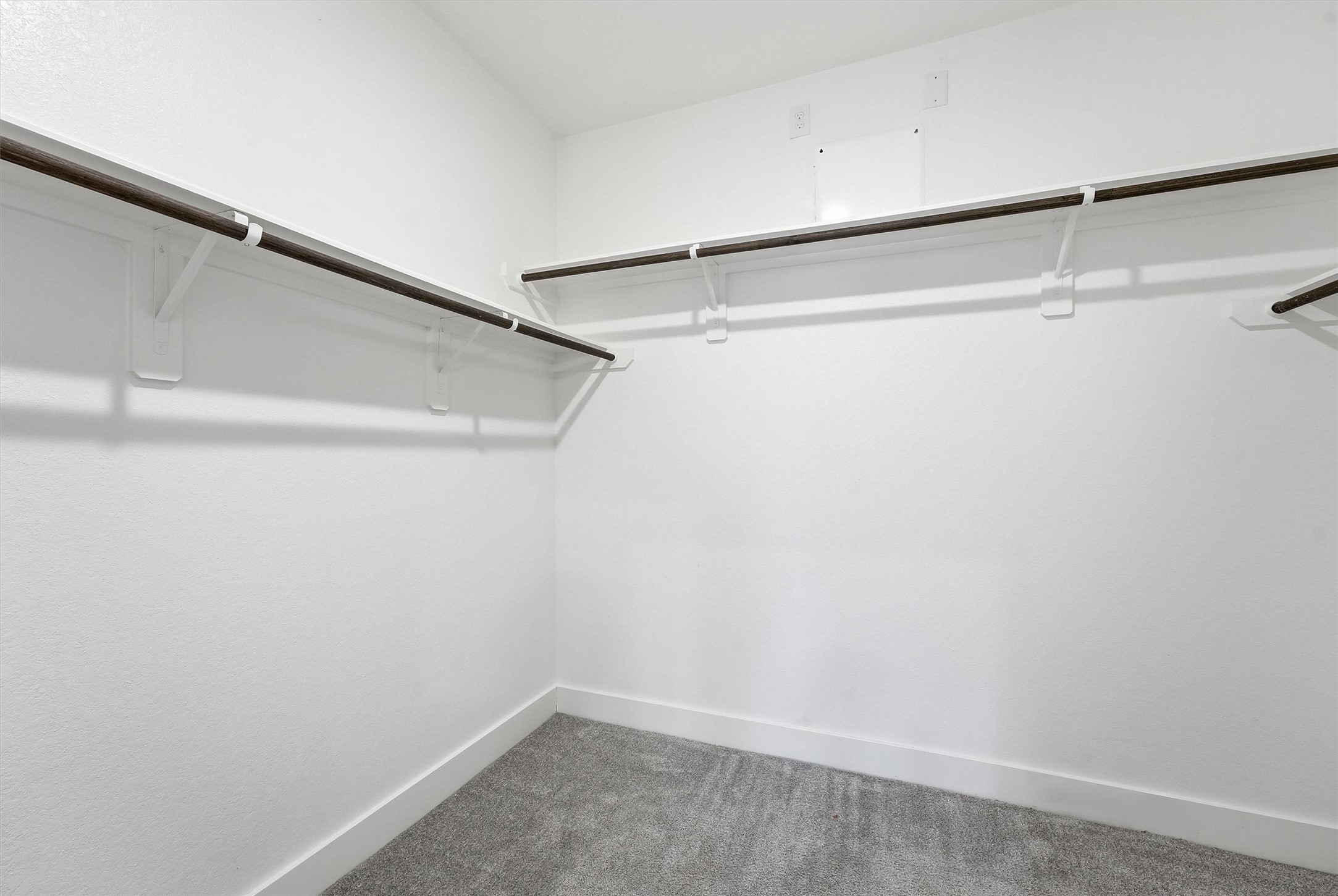 10546 Preserve Way Property Photo 17
