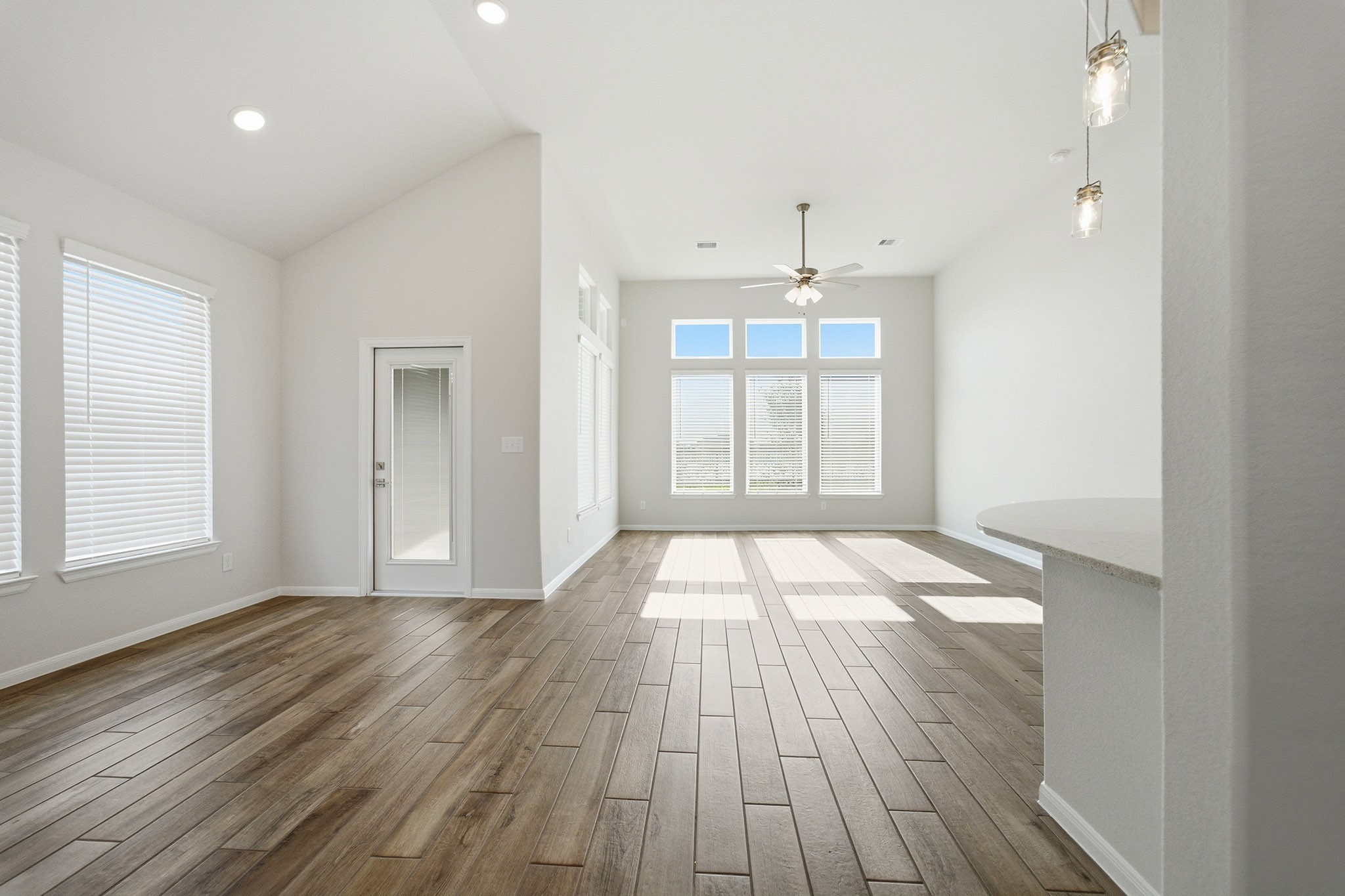 7938 Jade Crest Drive Property Photo 10