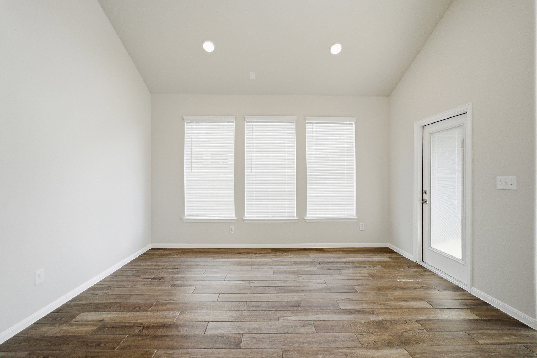 7938 Jade Crest Drive Property Photo 12