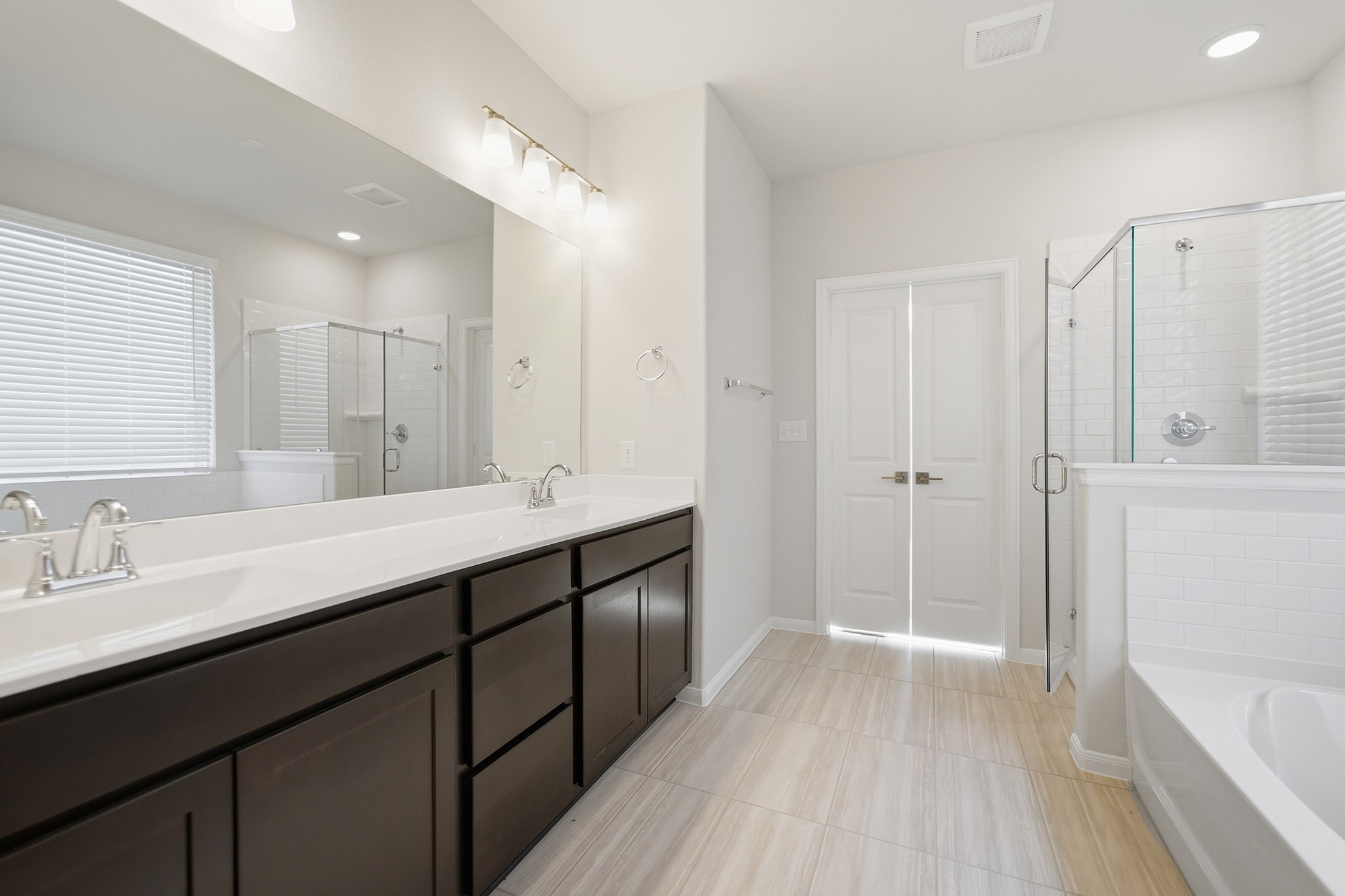 7938 Jade Crest Drive Property Photo 22