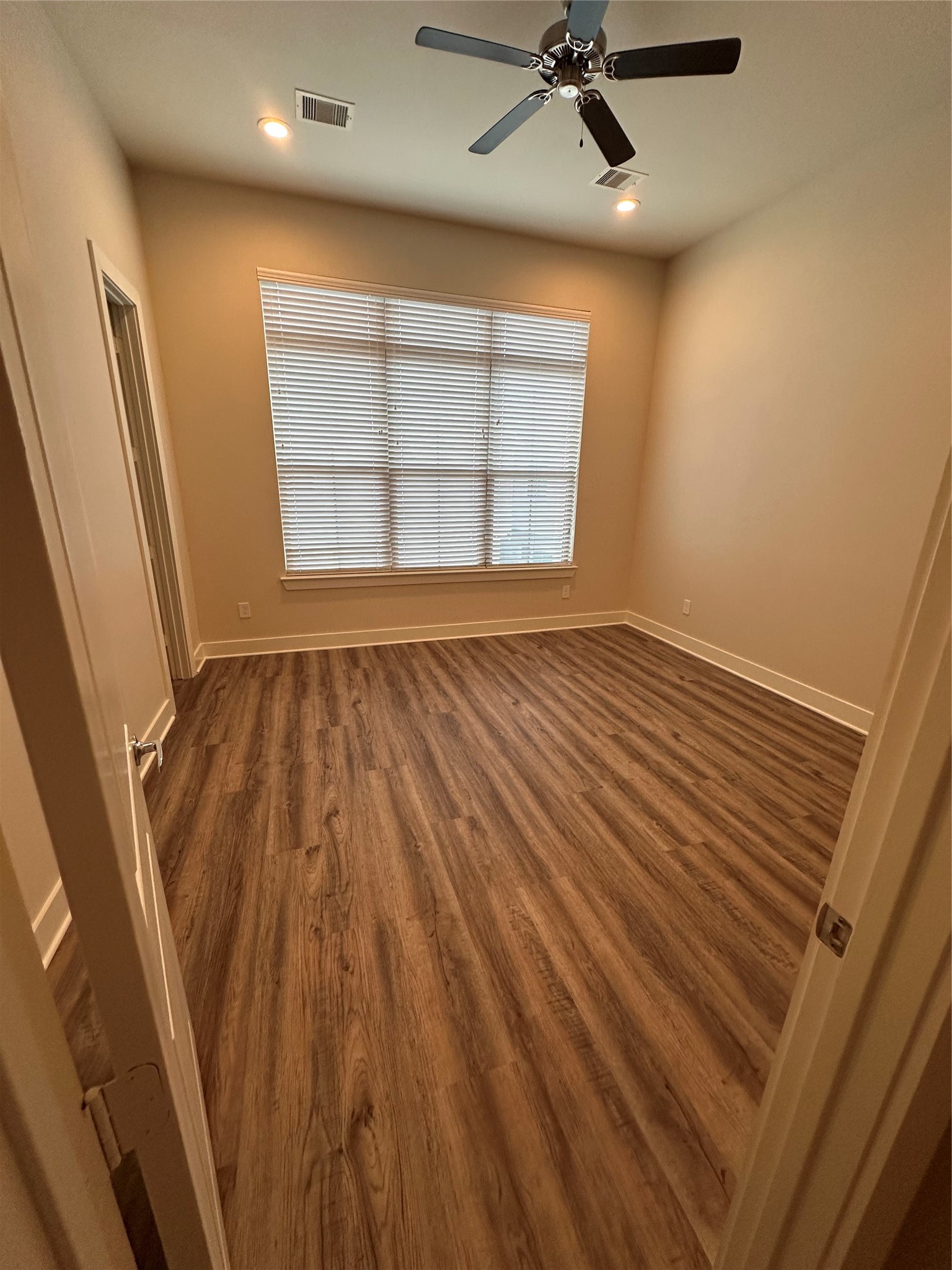9514 Retriever Way Property Photo 8