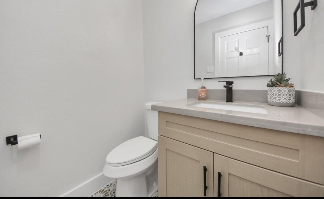 26206 Maplewood Drive Property Photo 17