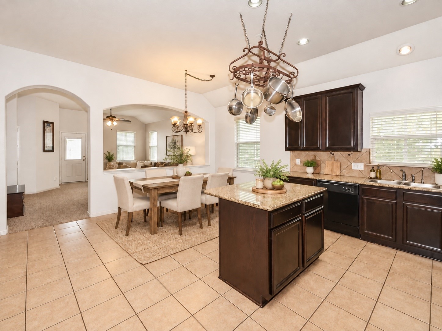 6103 Grassy Haven Lane Property Photo 3