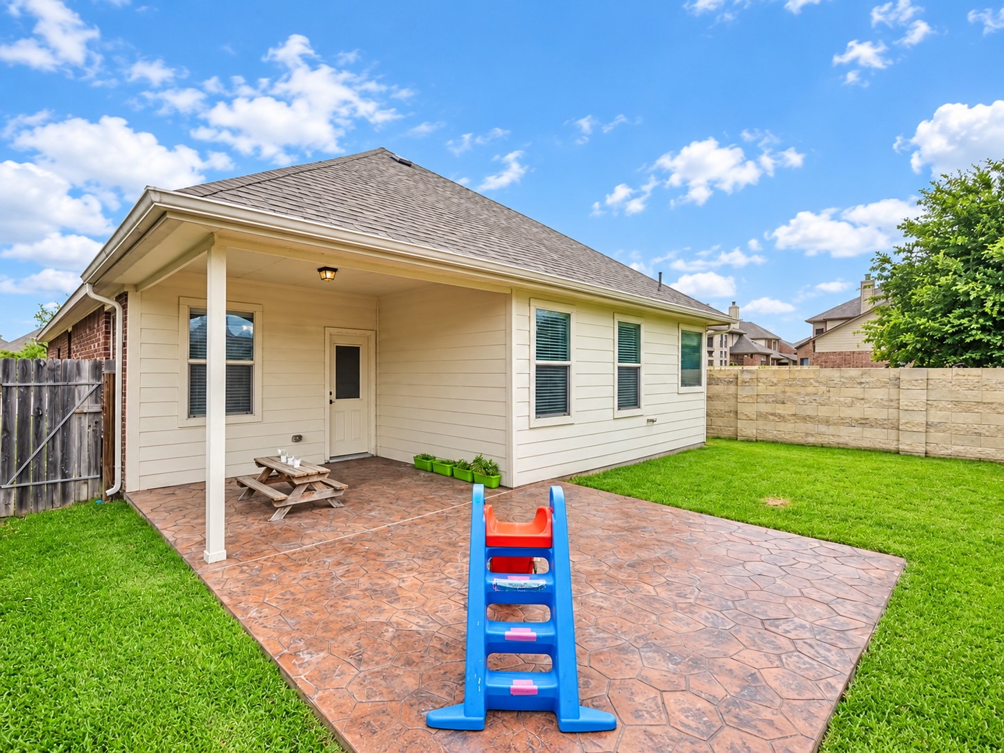 6103 Grassy Haven Lane Property Photo 6
