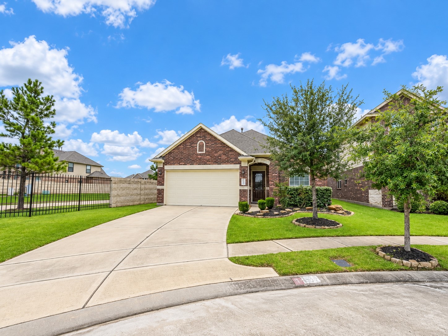 6103 Grassy Haven Lane Property Photo 14