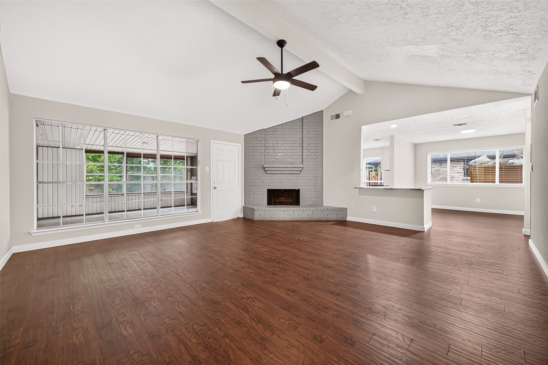 9523 Riverside Lodge Drive Property Photo 9