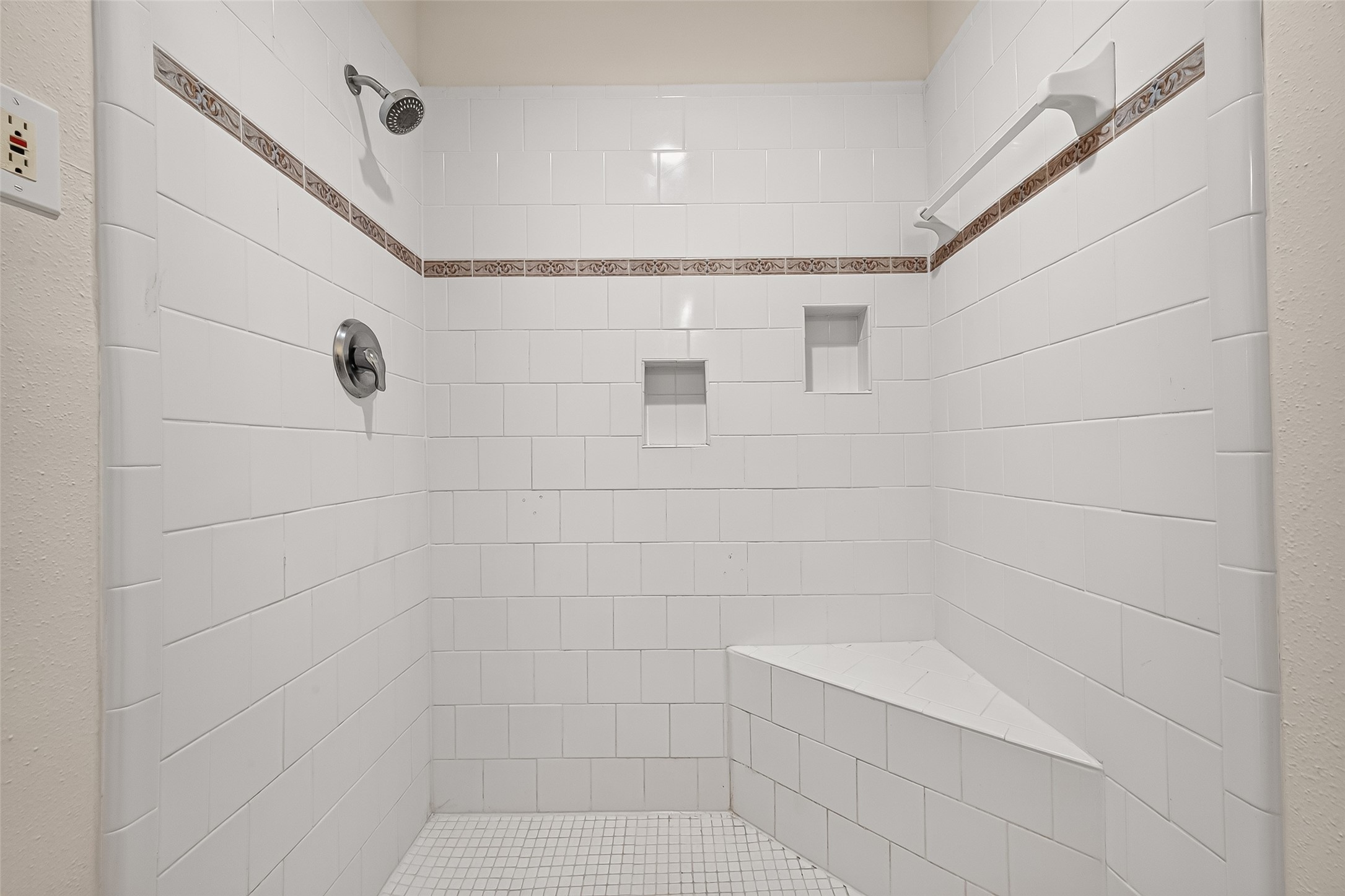 9523 Riverside Lodge Drive Property Photo 32