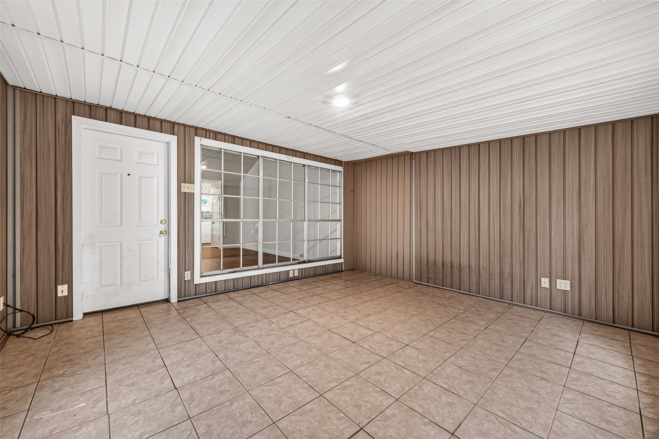9523 Riverside Lodge Drive Property Photo 38