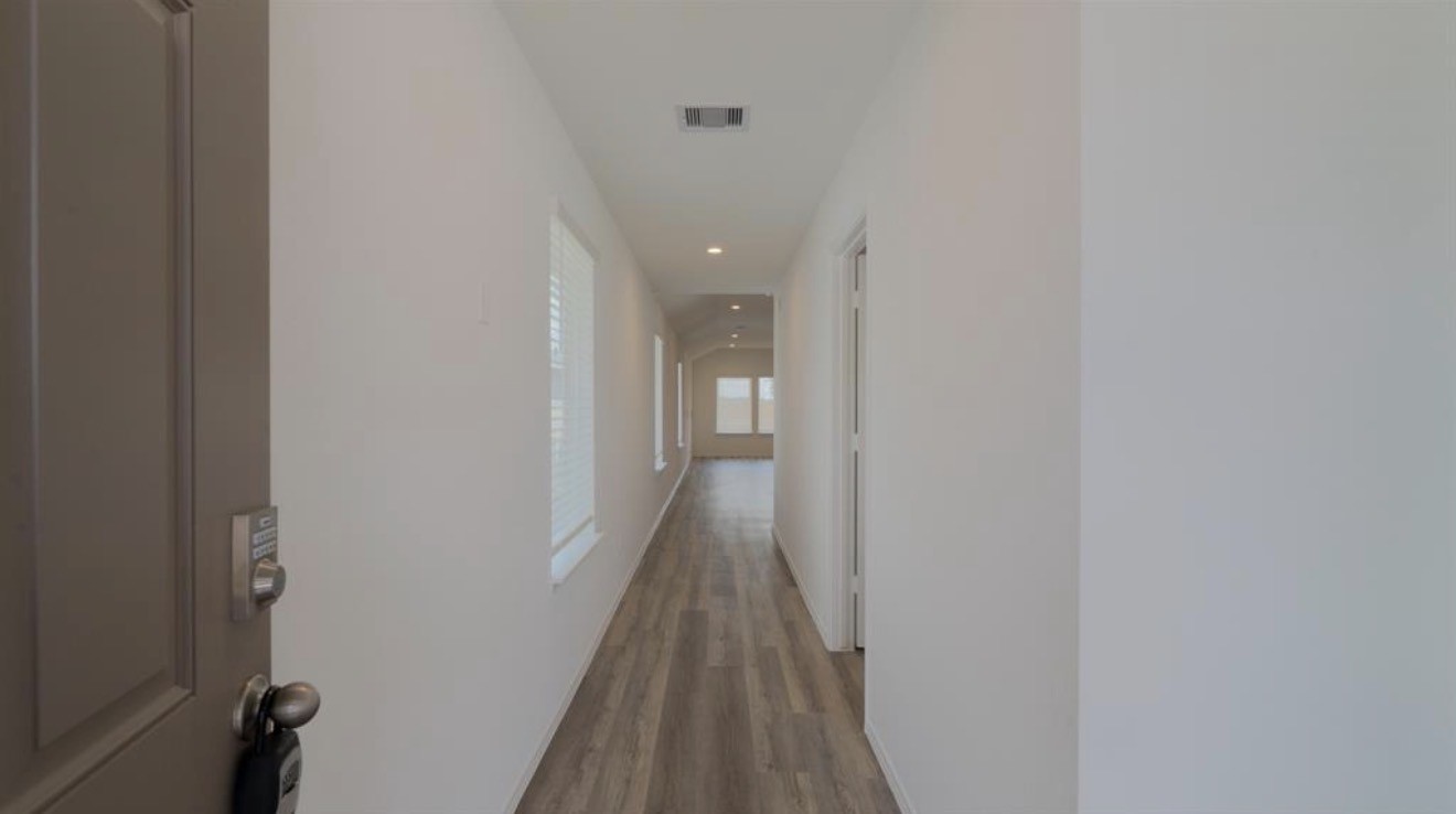 1135 Tempranillo Way Property Photo 4