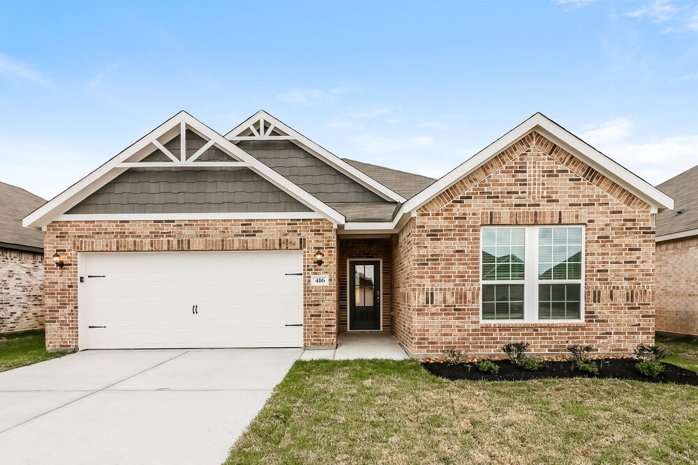 416 Mustang Trot Drive Property Photo 1