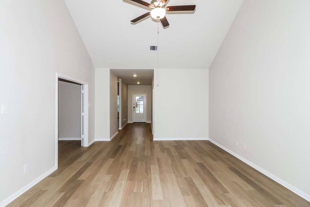 416 Mustang Trot Drive Property Photo 4