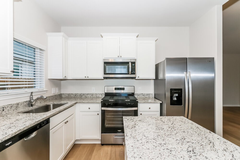 416 Mustang Trot Drive Property Photo 6