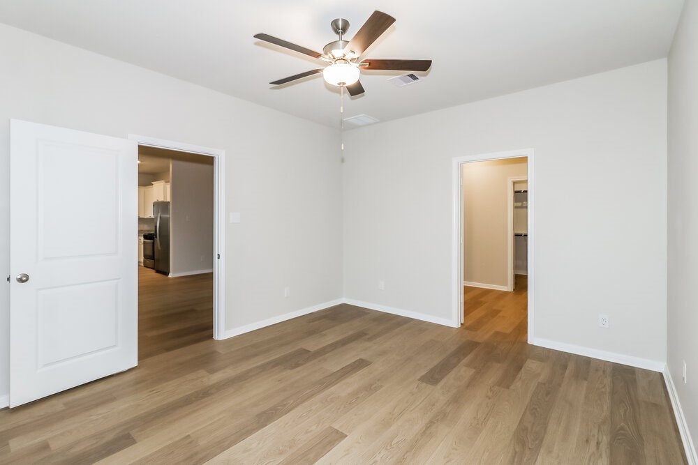 416 Mustang Trot Drive Property Photo 9