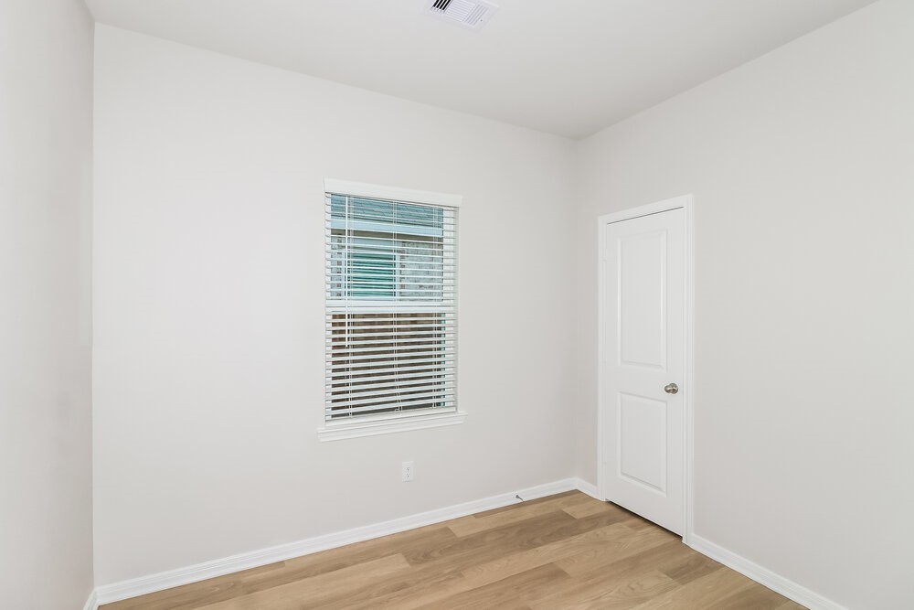 416 Mustang Trot Drive Property Photo 14