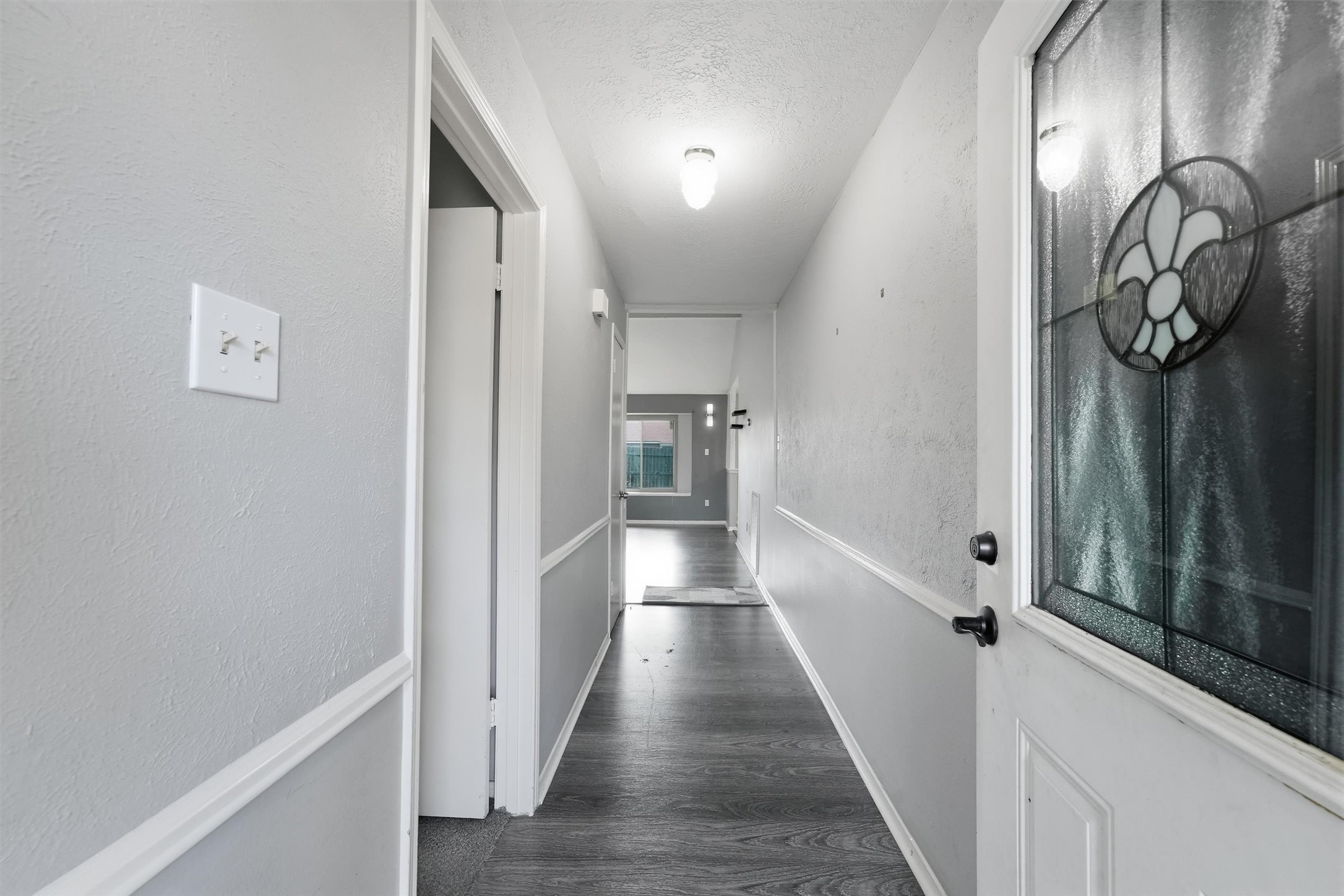 8614 Sherrywood Drive Property Photo 4