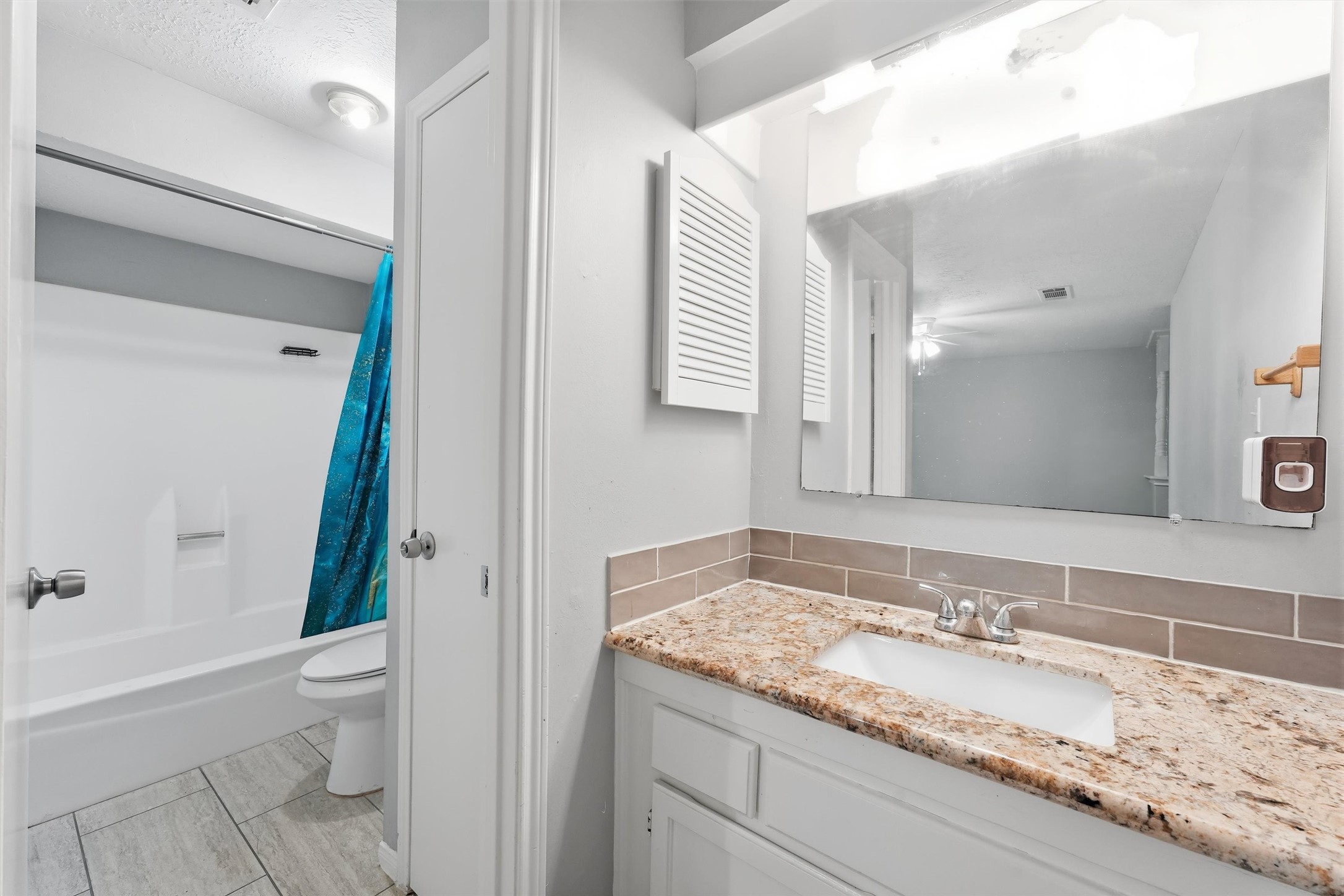 8614 Sherrywood Drive Property Photo 8