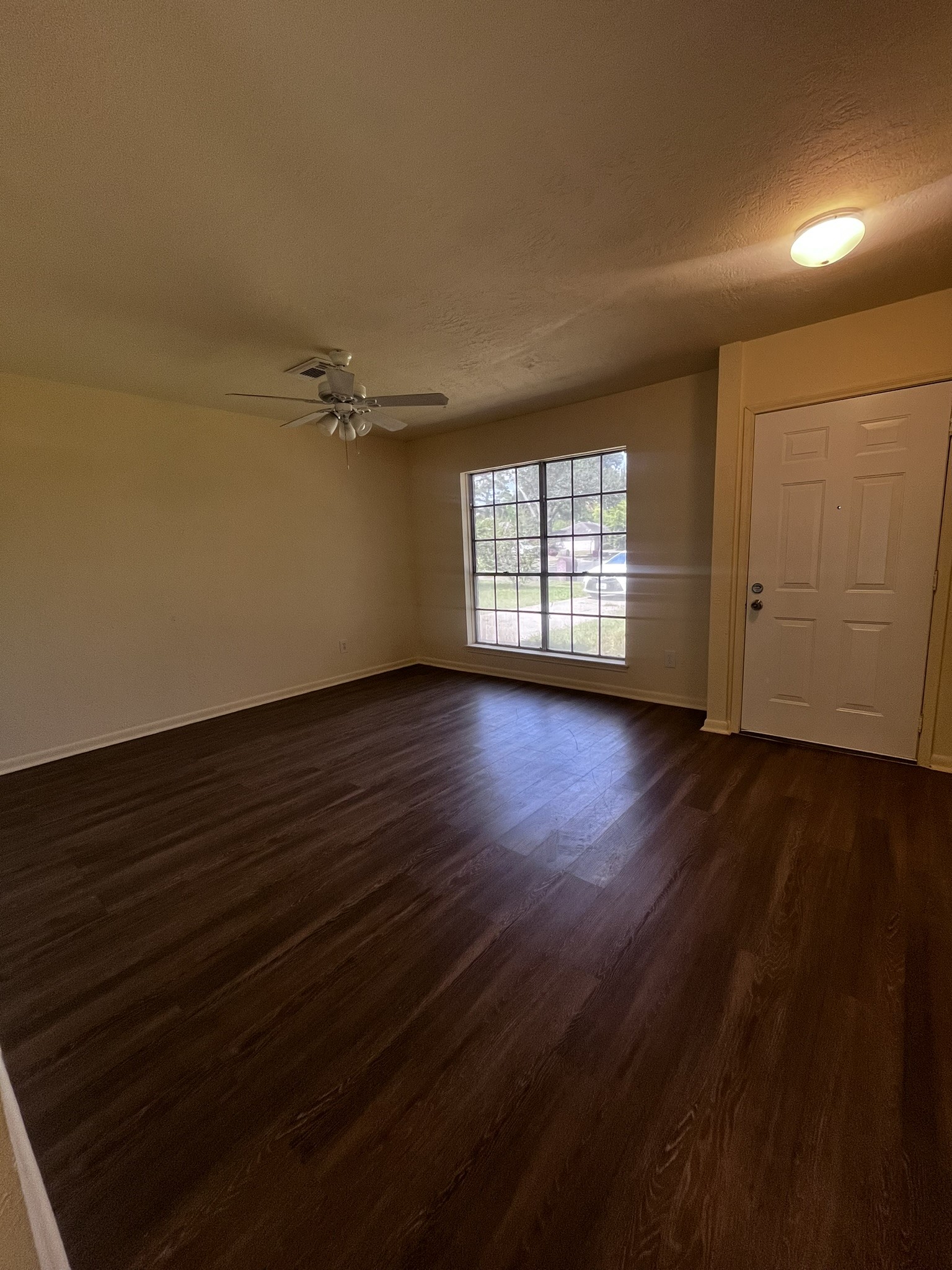414 Branding Iron Lane Property Photo 9