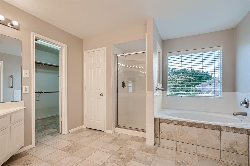 3810 Breaker Court Property Photo 19