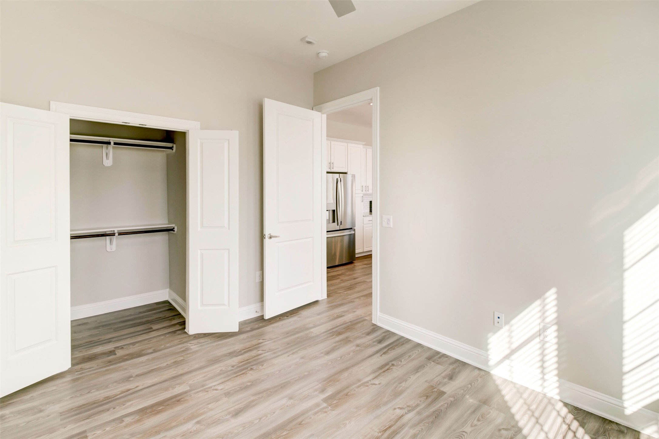 2111 Austin Street 621 Property Photo 2