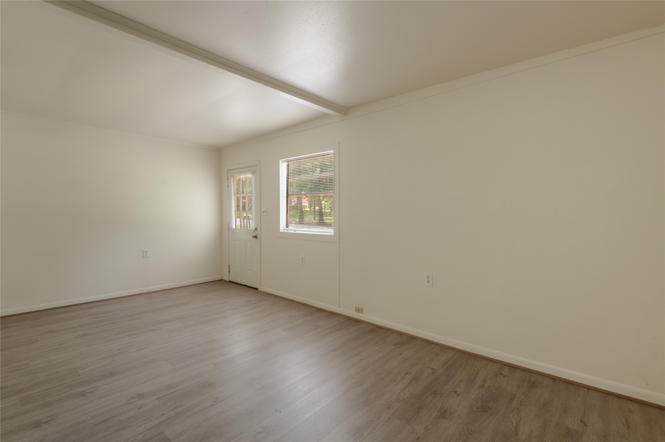 712 Cline Street D Property Photo 8