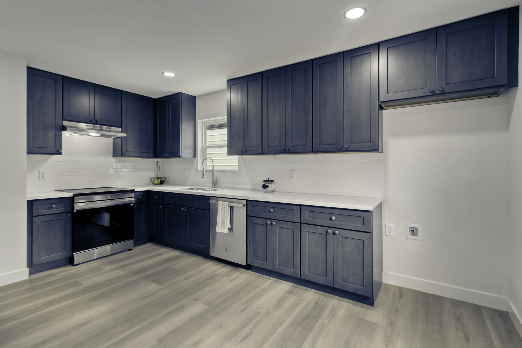424 Cora Street Property Photo 11