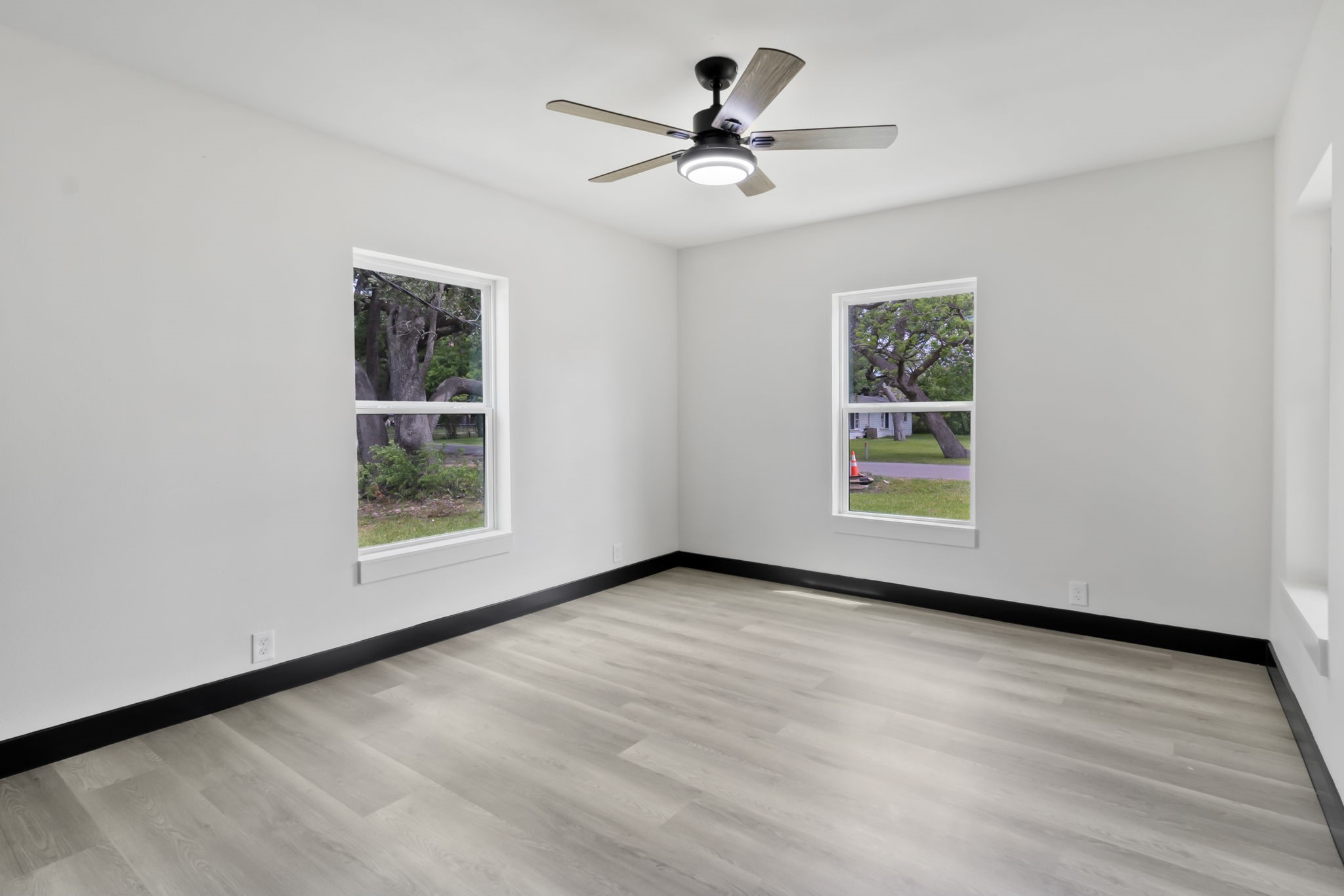 424 Cora Street Property Photo 15