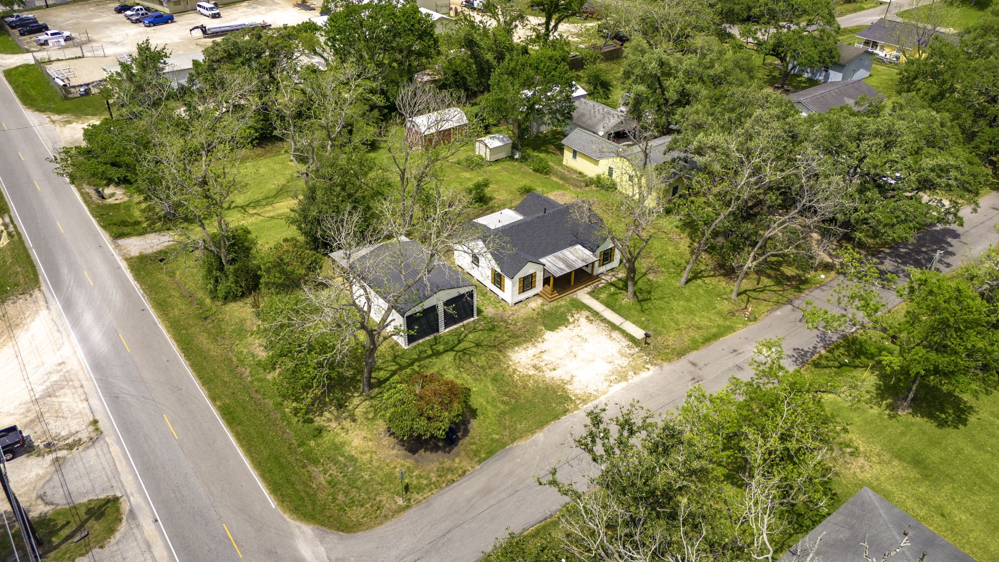 424 Cora Street Property Photo 29